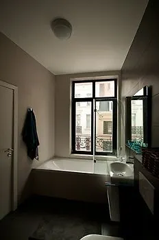 Grand Central Apartments Brussels